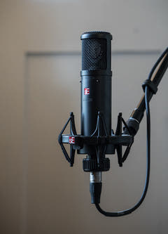 sE Electronics sE2200 Microphones Studio à Condensateur