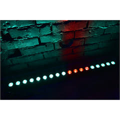 LIGHT4ME PIXEL BAR 18 RGBW IR LED-bar + télécommande
