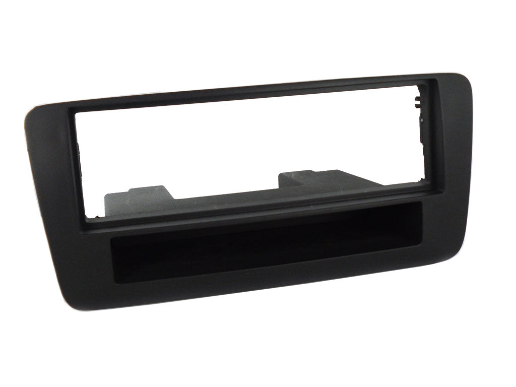 CT24AU20 Cadre 1-DIN pour Audi A1