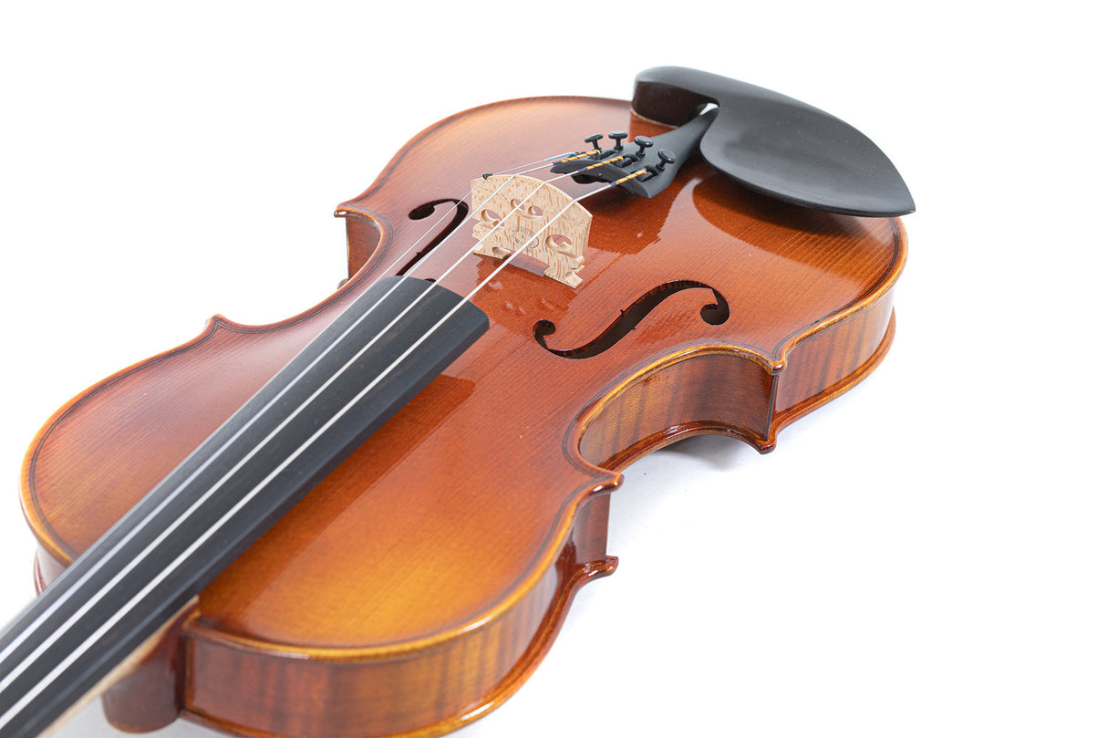 GEWA Violin Maestro 1 - 3/4 (Ready to play incl. shaped case, Massaranduba bow and Larsen Aurora strings, transport-secured)