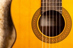 Yamaha CGX122MS Guitare classique espagnole (Spruce Natural)