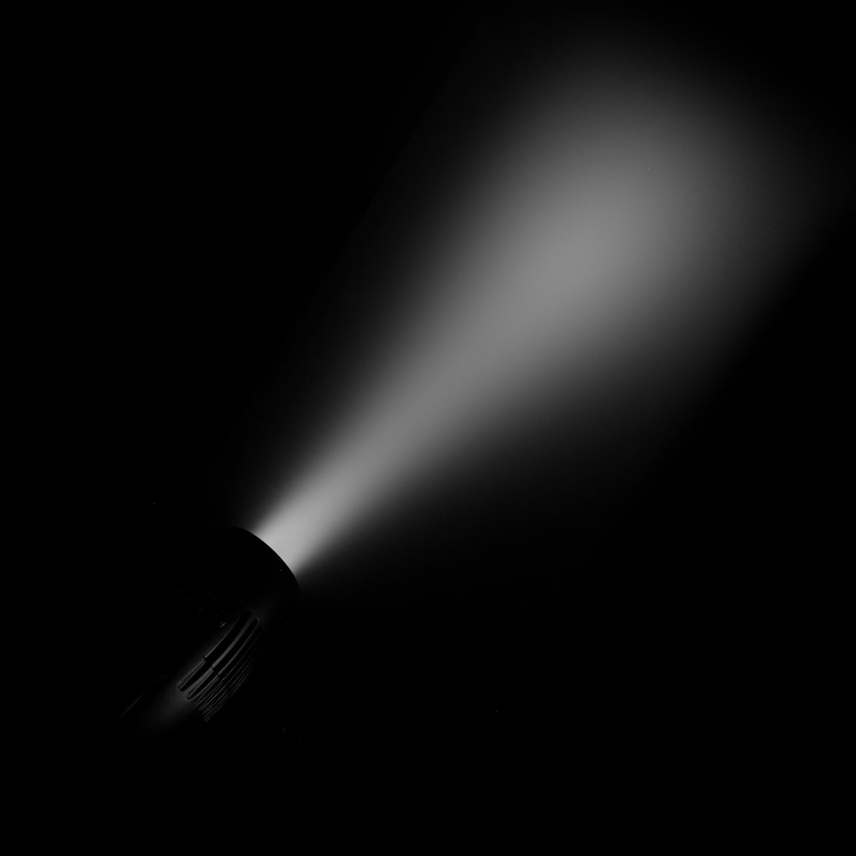 Cameo Q-SPOT 40 TW - spot compact avec LED blanc réglable 40 W, finition noire