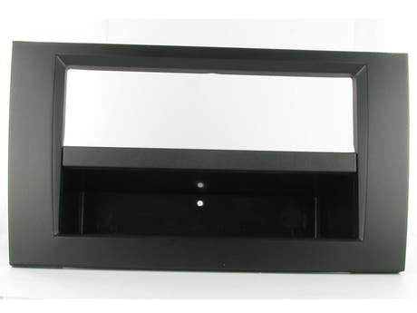 CT24AU06 Cadre 1-DIN pour Audi A4