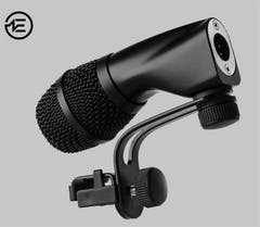 Earthworks DM17 microphone pour tom et caisse claire