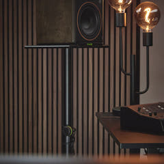 Gravity SP 3202 CS B - Support d’enceinte pour moniteur de studio avec base carrée en acier