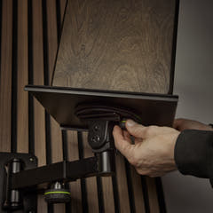 Gravity SP WM 1 B - Support mural pour moniteurs de studio avec possibilité d’inclinaison et de rotation