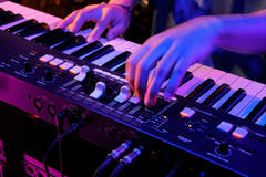 Hammond M-solo Organ (Black)