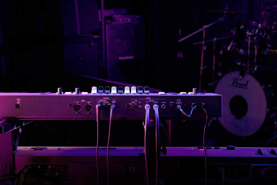 Hammond M-solo Organ (Black)