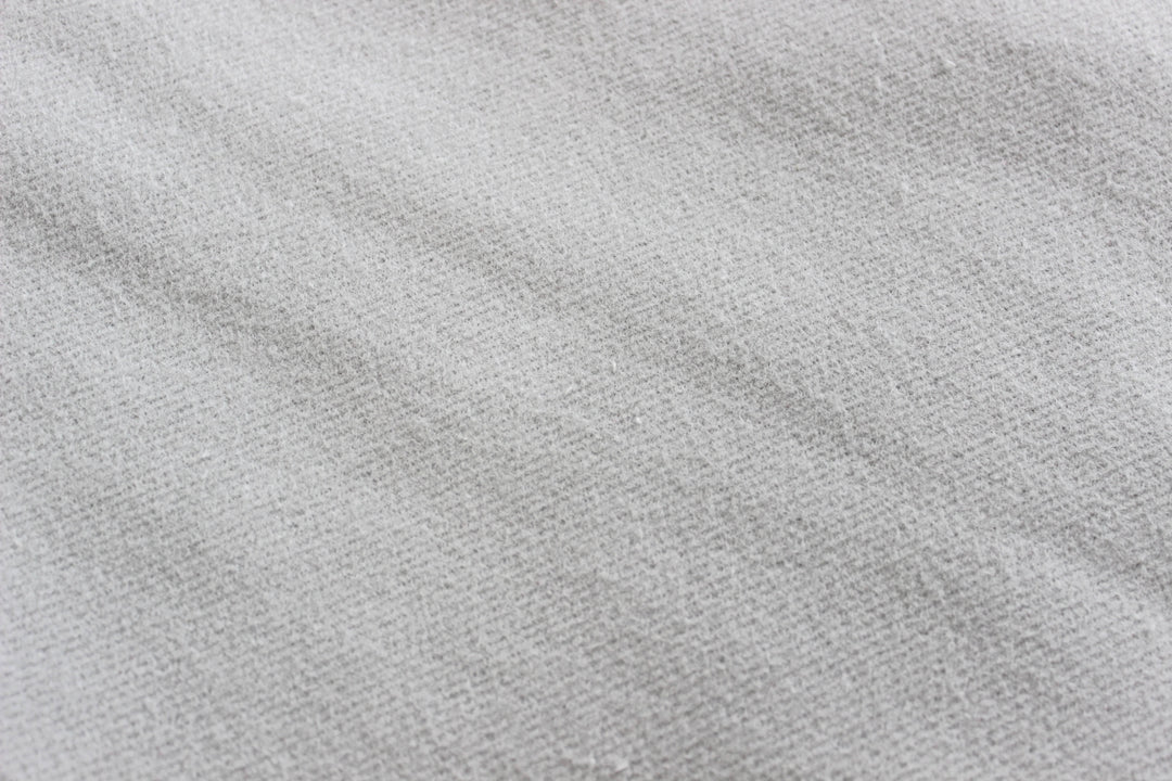 Molton Bagtæppe m. Øjer (Gris clair)