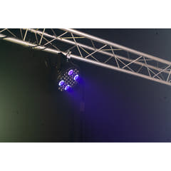 Projecteur PAR Ibiza XL RGBW+UV (16x6 + 4x30W)