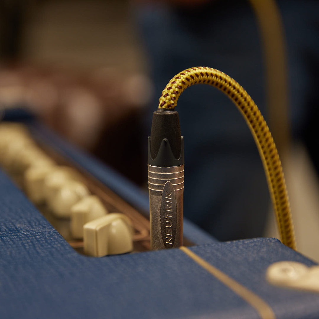 Adam Hall Cables 5 STAR IRP 0600 VINTAGE - Câble d'instrument | Neutrik® jack coudé TS x jack TS | 6 m