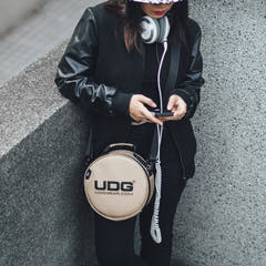 UDG Ultimate DIGI Headphone Bag Or