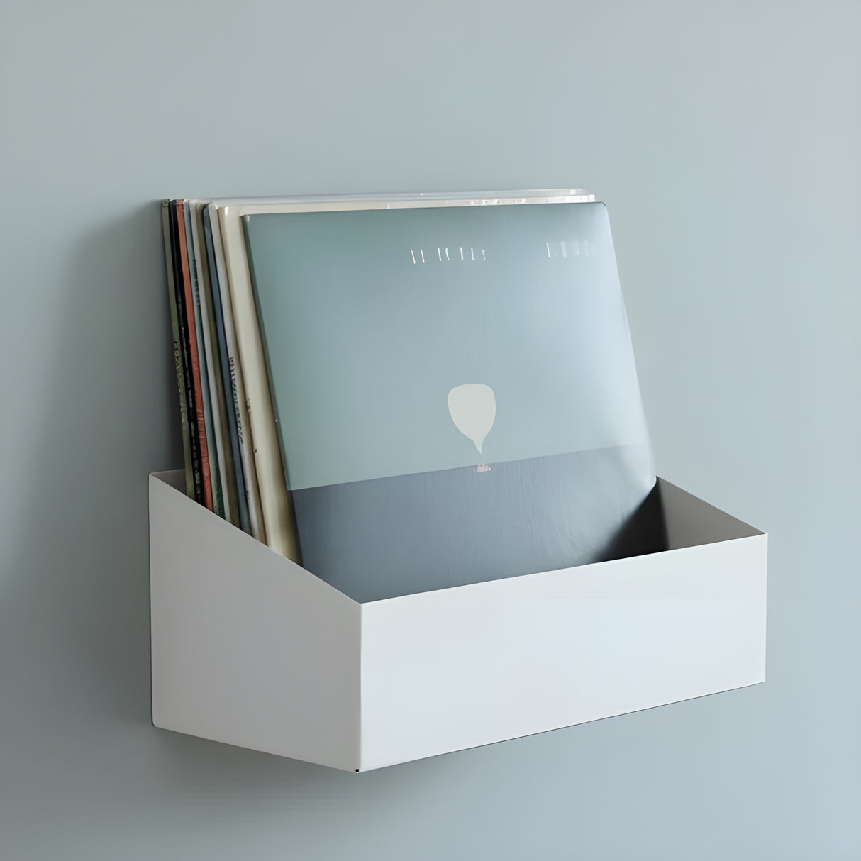 Studio 57 Vinyl Wall Shelf Medium (white)