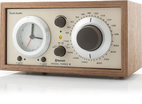 Tivoli Audio MODEL Three Minianlæg avec Bluetooth et USB (Noyer, Beige)