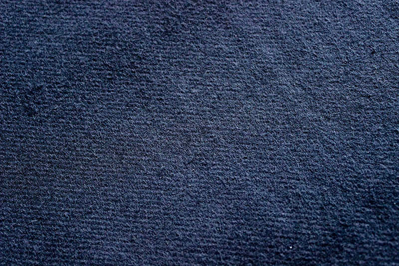 Molton Bagtæppe m. Øjer (Bleu marine)