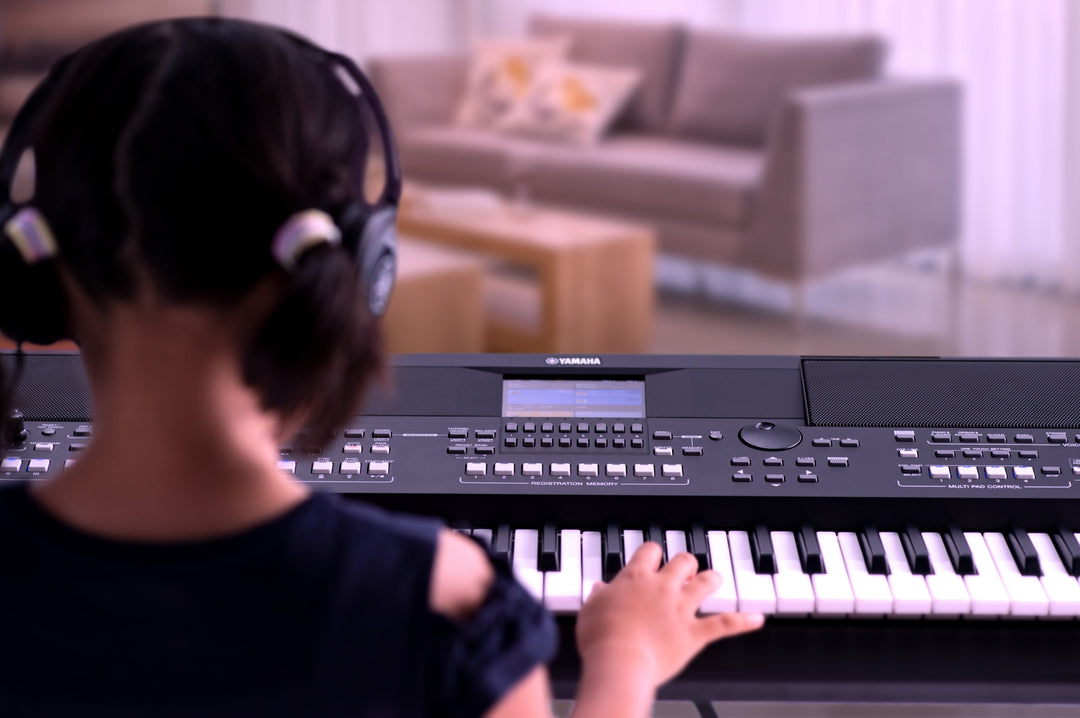 Yamaha PSR-SX600 Craviers (Noir)
