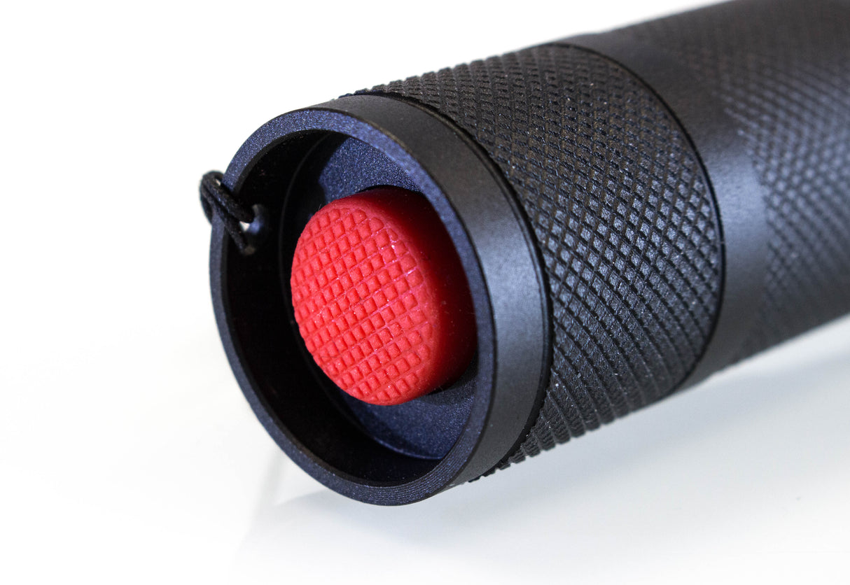 LED flashlight with Zoom