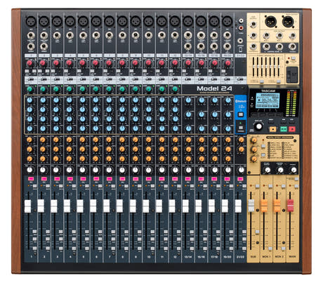 Tascam Model 24 analog mixer og 24 track digital recorder