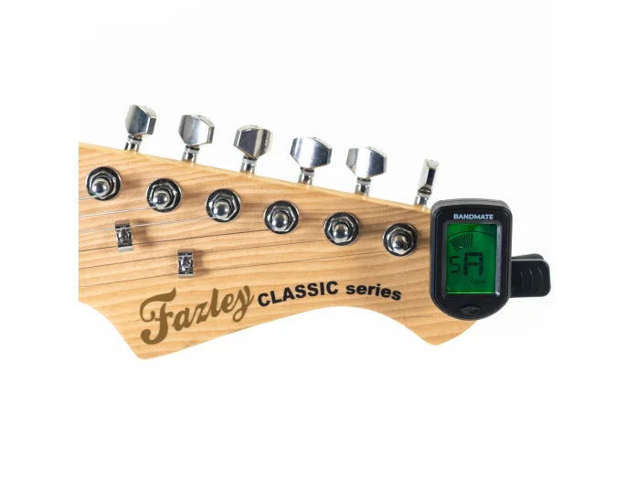 Reno RU150 Soprano Ukulele (Black) Starter Kit