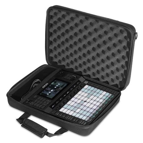 UDG Creator Akai Force Hardcase Noir