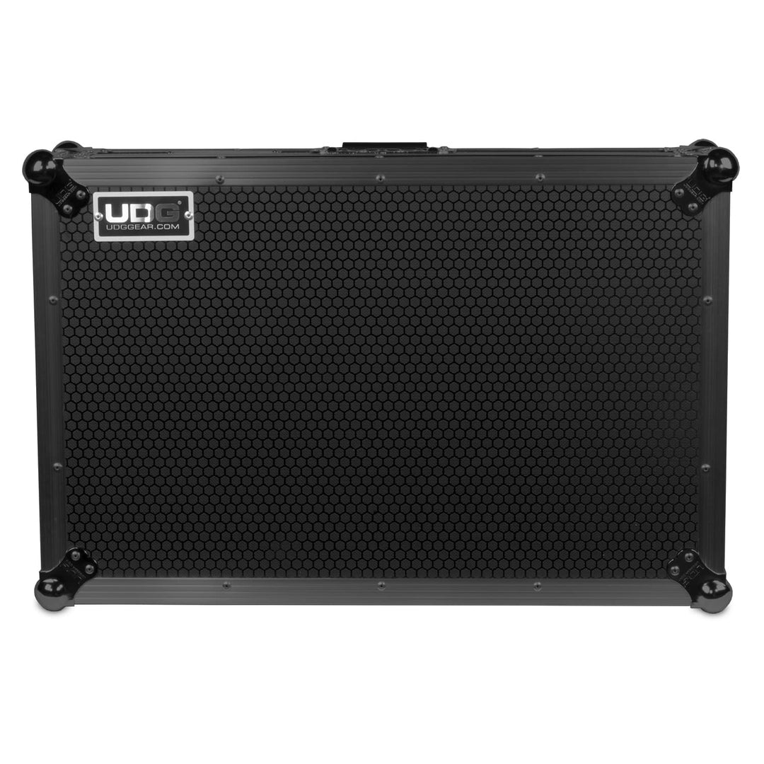 UDG Ultimate Flight Case NI Kontrol S4 MK3 Noir Plus (L)