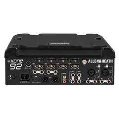 UDG Ultimate 12" Housse pour équipement de mixage Noir