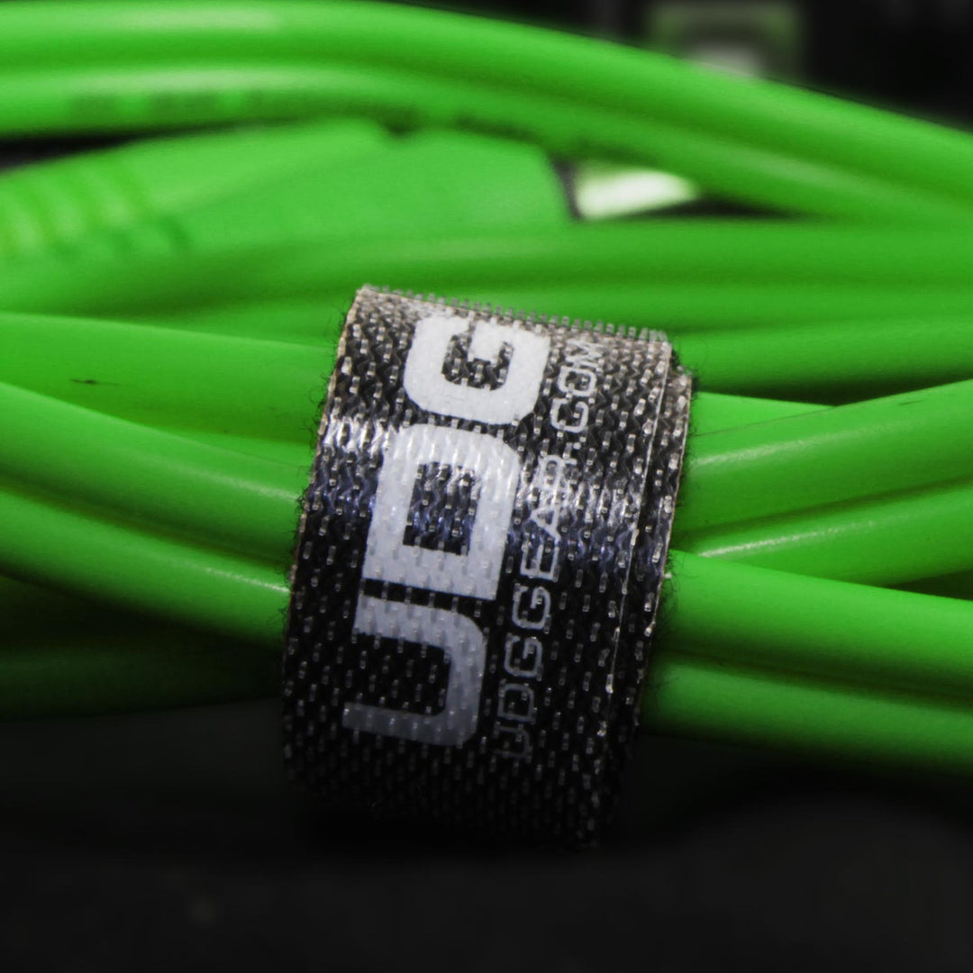 UDG Ultimate Audio Cable Set RCA Droit-RCA Coudé Vert 3m