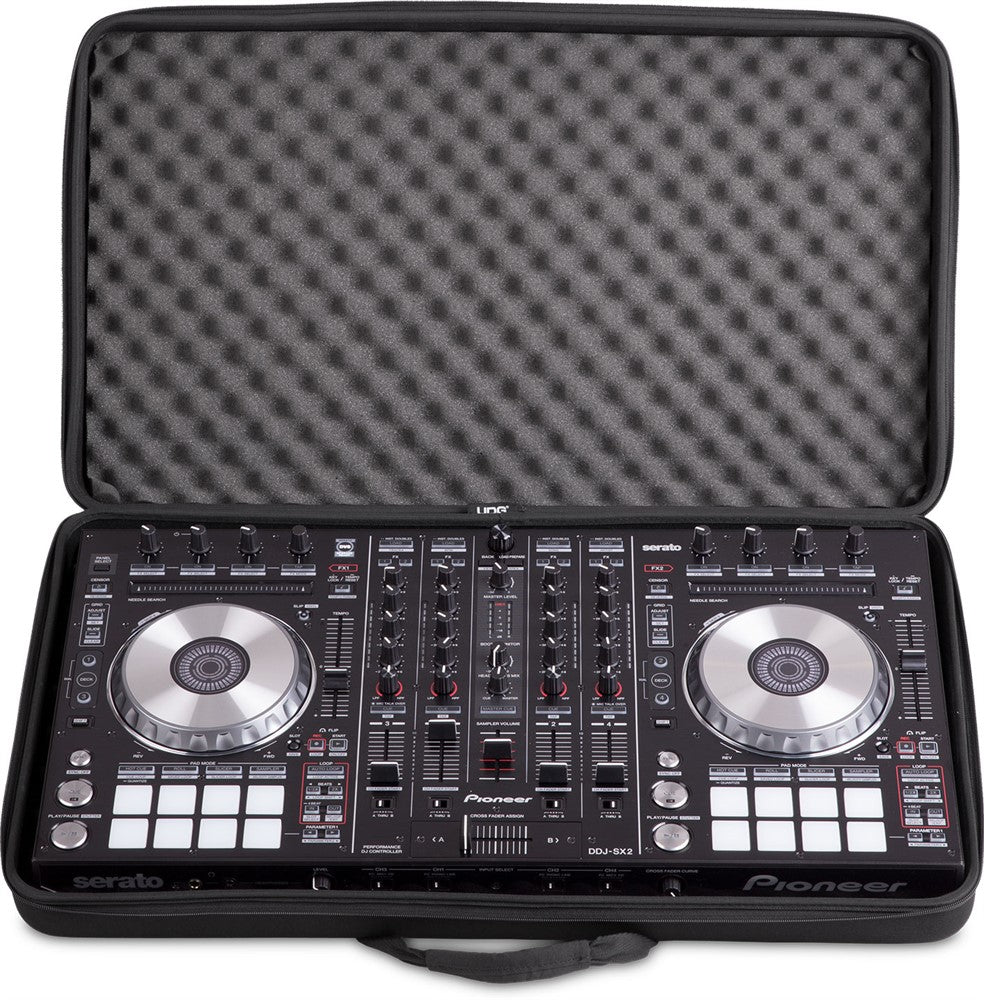 UDG Creator Control Étui Rigide XL Black MK2