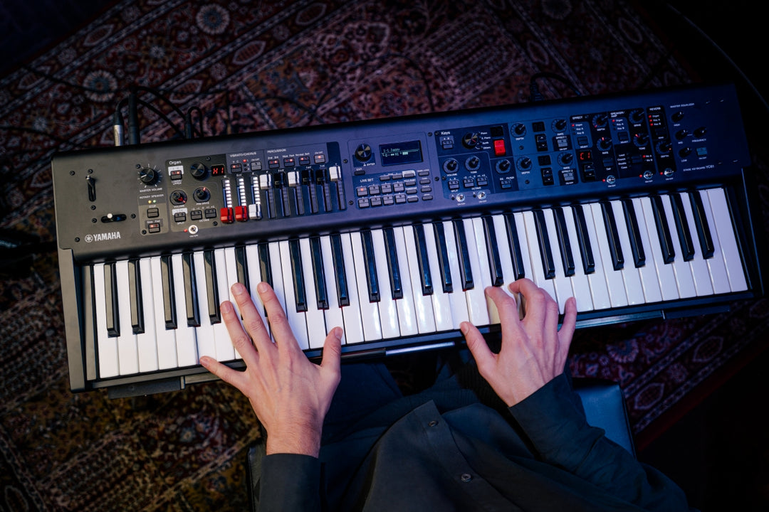 Yamaha YC61 Digital Stage Craviers (Waterfall)