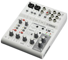 Yamaha AG06 MkII - Mixeur pour Live Streaming (Blanc)