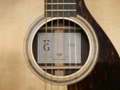 Yamaha FG 9M Western Guitares (Natural)