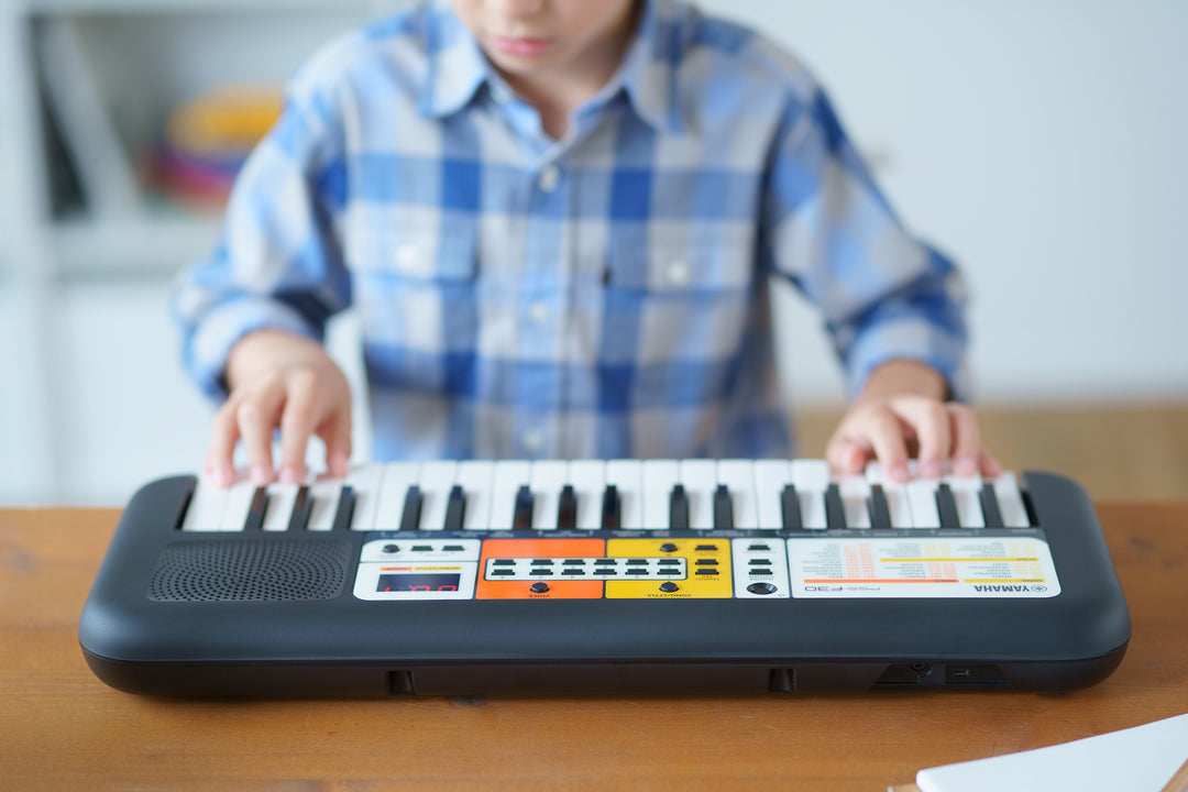 Yamaha PF30 Craviers pour enfants (Noir)