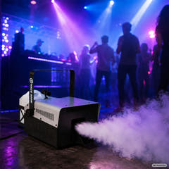 Light4Me Hazer 900 W