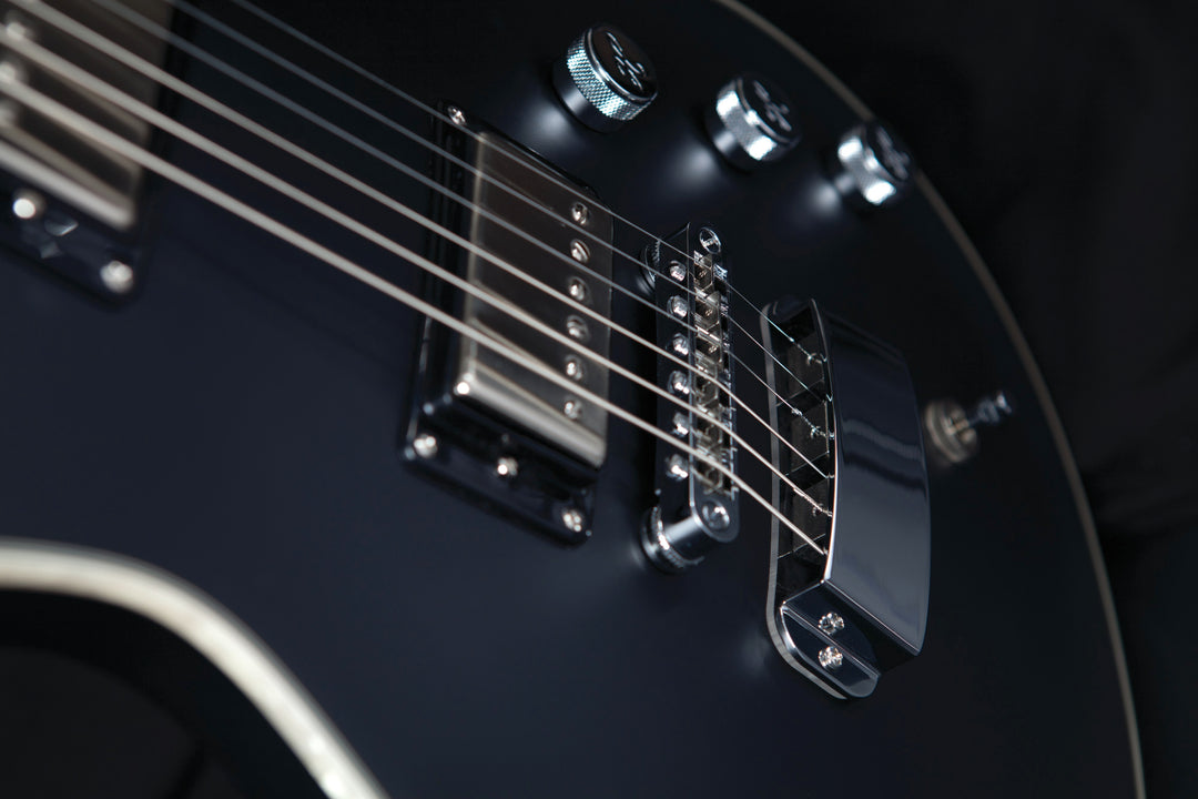 Hagstrom UltraMax Guitare électrique (Satin Noir)
