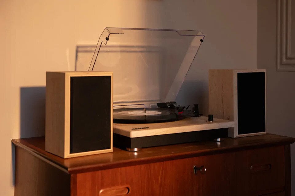 Crosley Brio Platine vinyle avec haut-parleurs, naturel