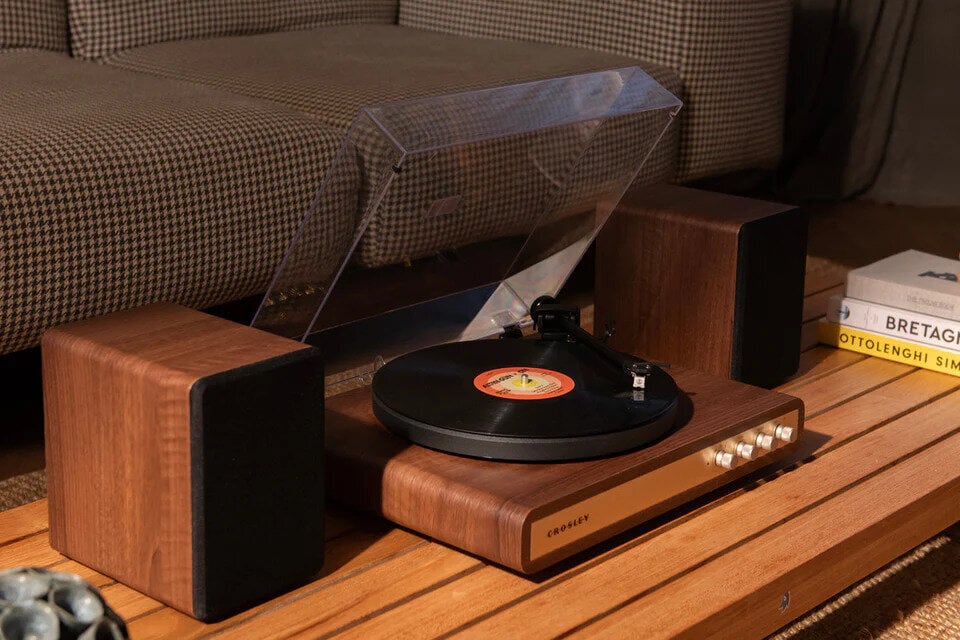 Crosley C65 Platine vinyle avec haut-parleurs, noyer