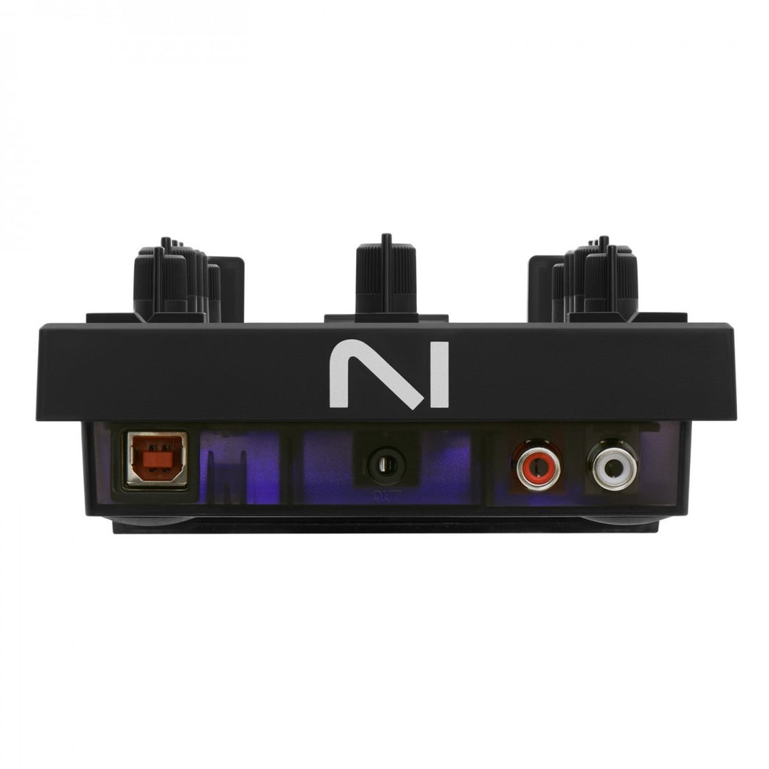 Native Instruments Traktor Z1 MK2 contrôleur de mixage DJ et interface audio