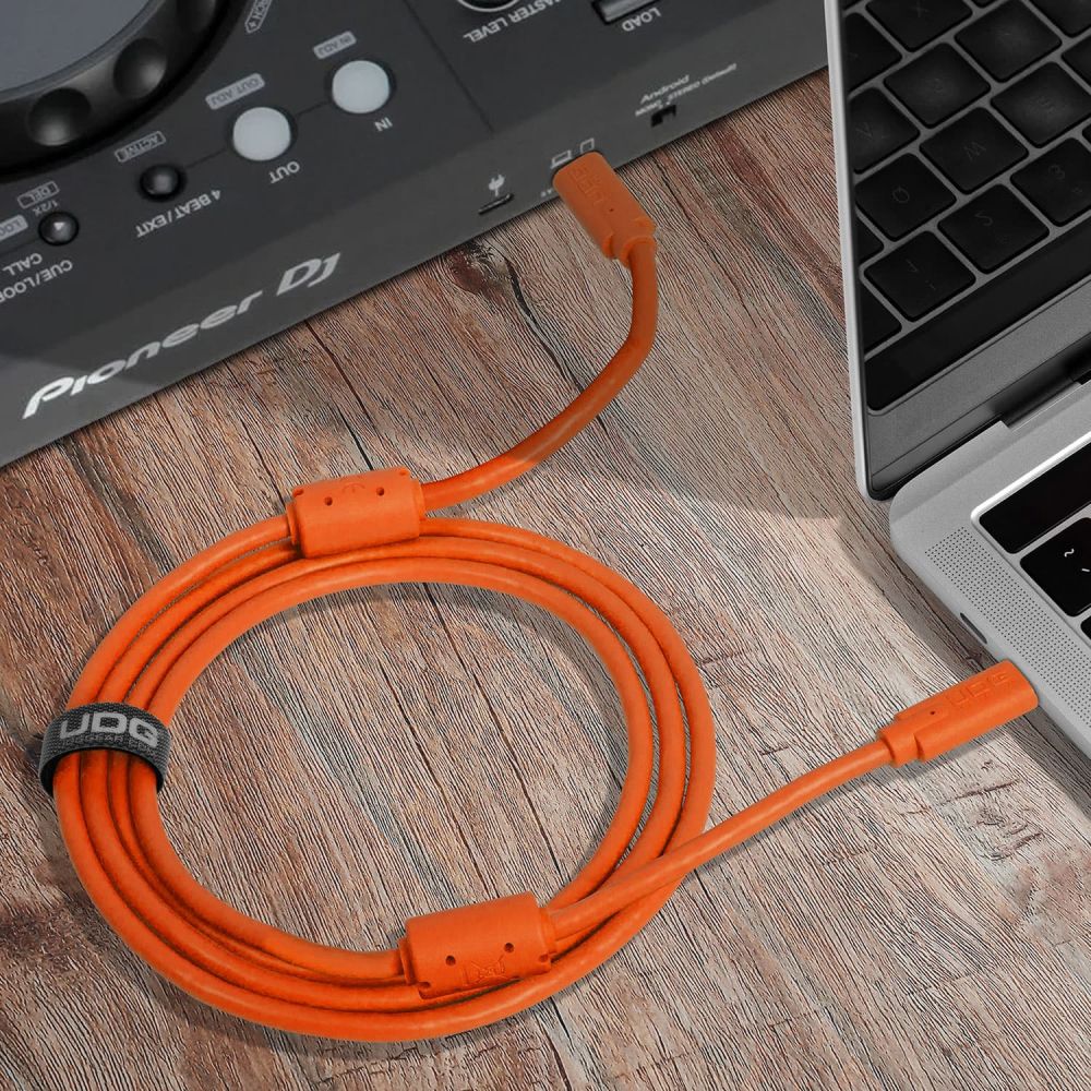 UDG Ultimate Cable USB 3.2 C-C Orange Droit 1,5m